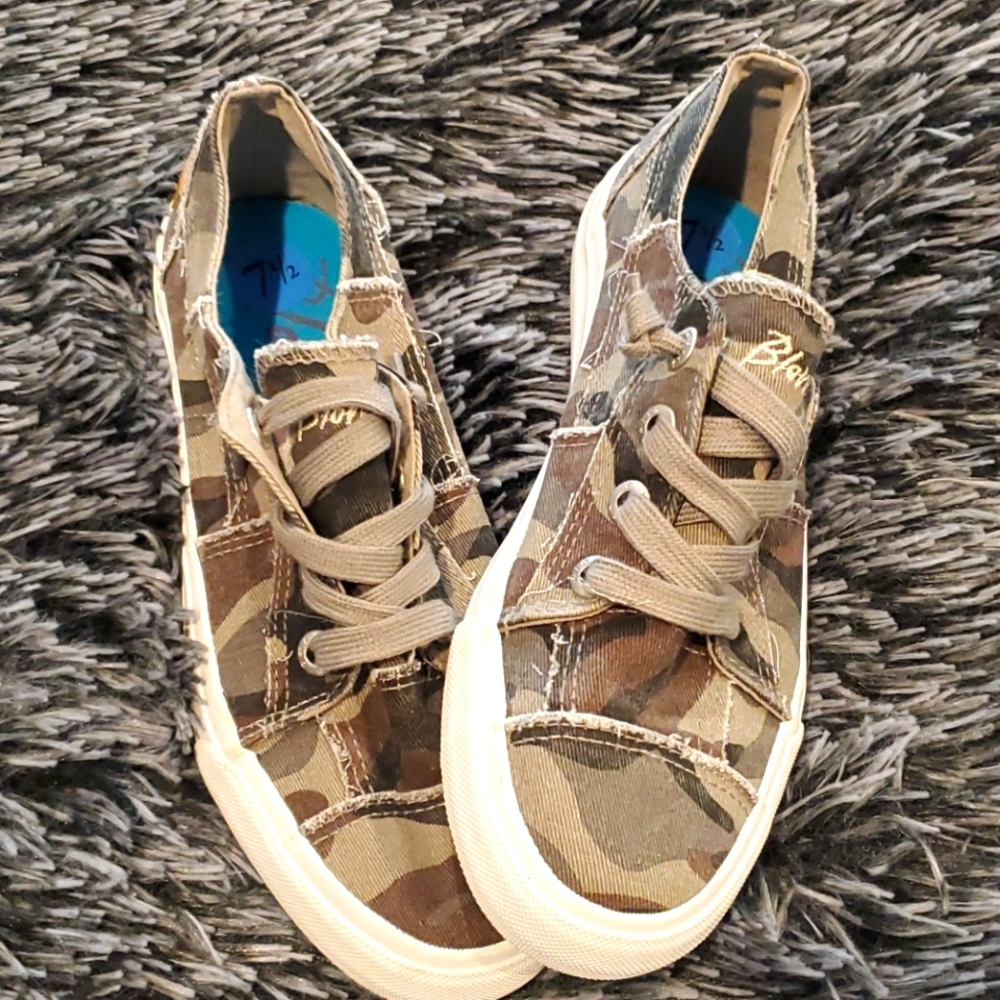 Blowfish Camo Sneakers